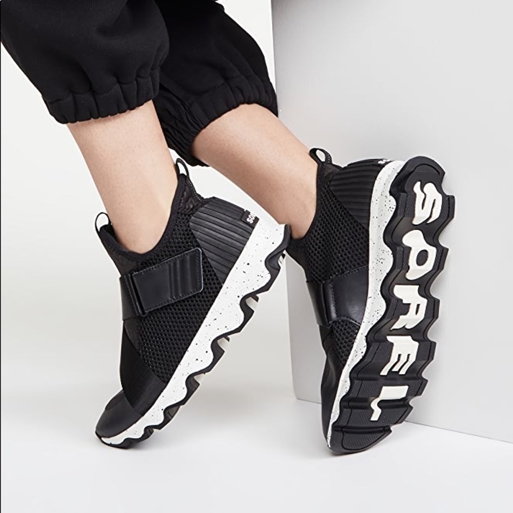 SOREL black kinetic sneaker